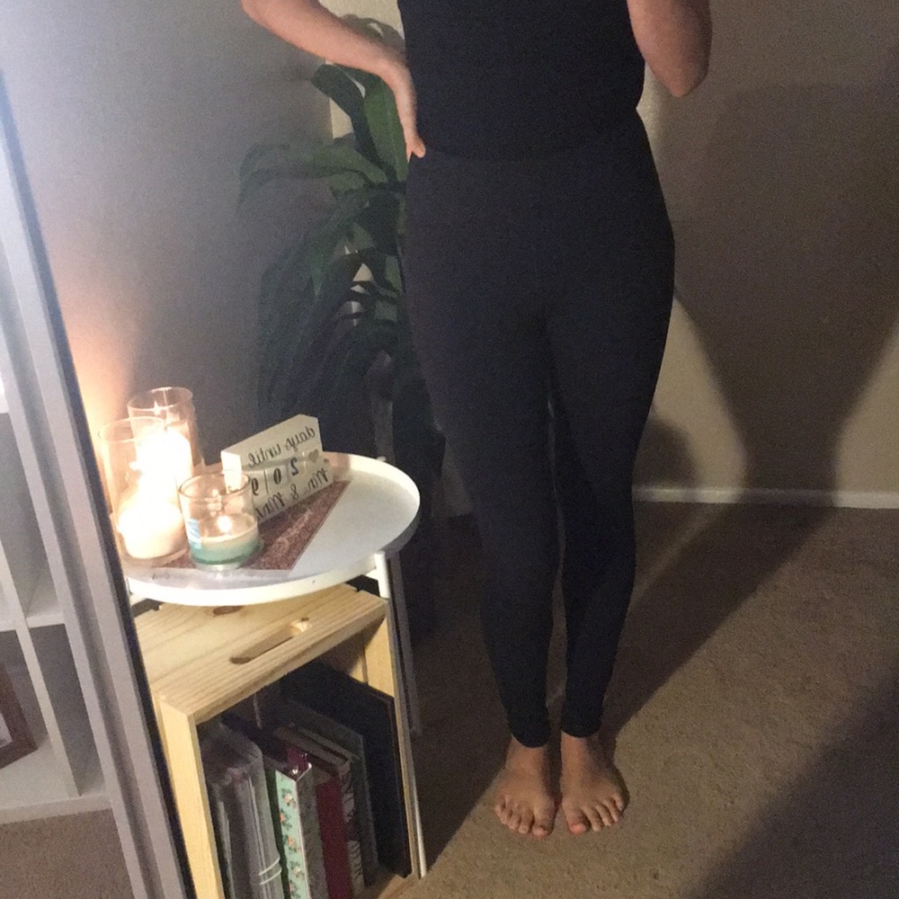 Black leggings
